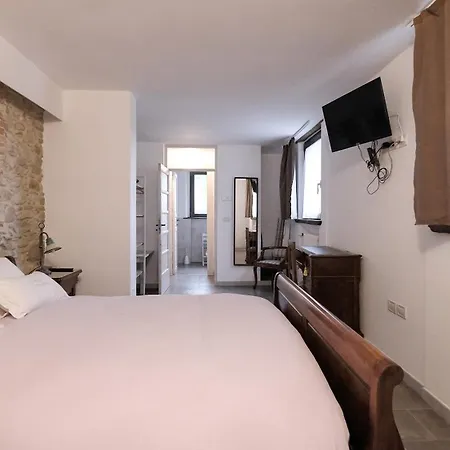 - Il Rione Loreto Aprutino