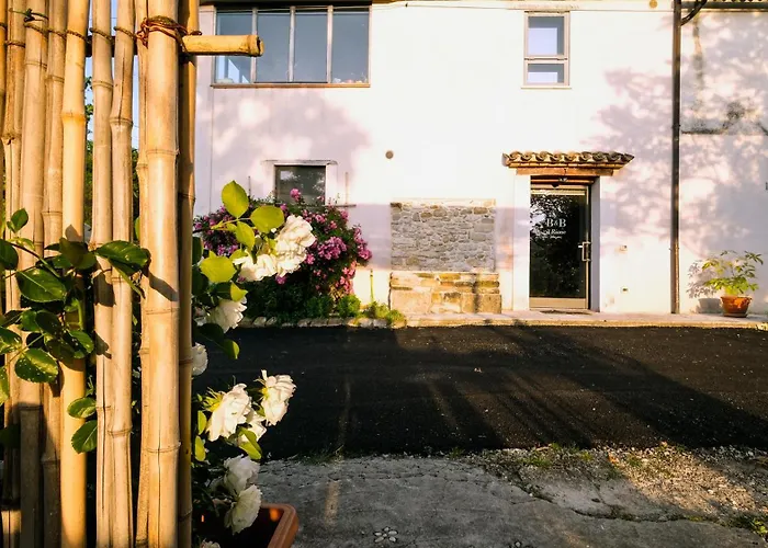 - Il Rione Appartement Loreto Aprutino